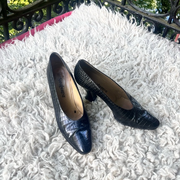 Vintage Yves Saint Laurent Embossed Heels - Picture 1 of 4